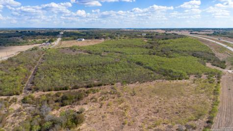 13004 Fm 3353 Kingsbury TX 78638