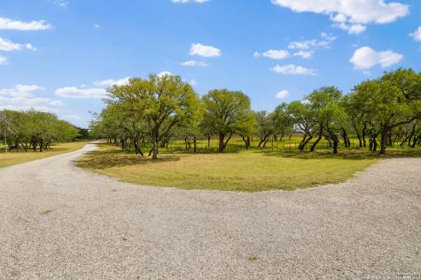 2631 Us Highway 281 Johnson City TX 78636