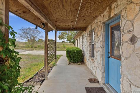 9325 Fm 1339 Martindale TX 78655