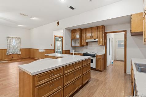 9325 Fm 1339 Martindale TX 78655