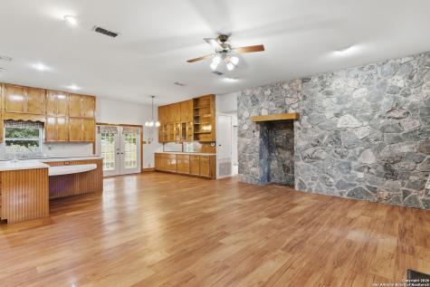 9325 Fm 1339 Martindale TX 78655