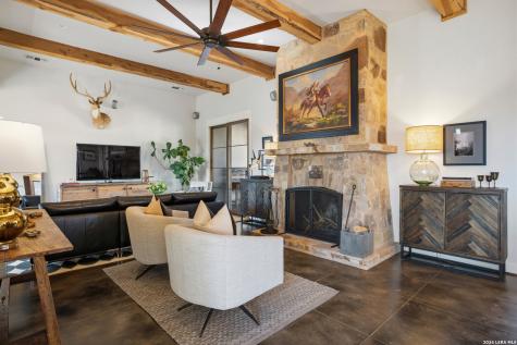 5686 Ranch Road 1631 Fredericksburg TX 78624