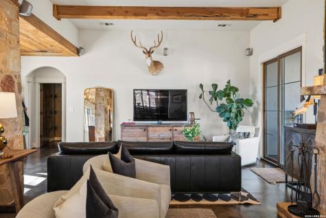 5686 Ranch Road 1631 Fredericksburg TX 78624