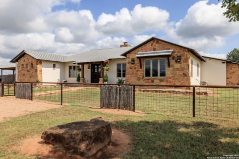 5686 Ranch Road 1631 Fredericksburg TX 78624