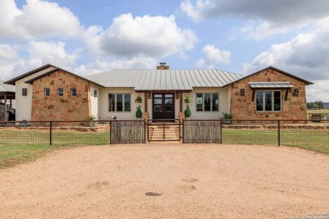 5686 Ranch Road 1631 Fredericksburg TX 78624