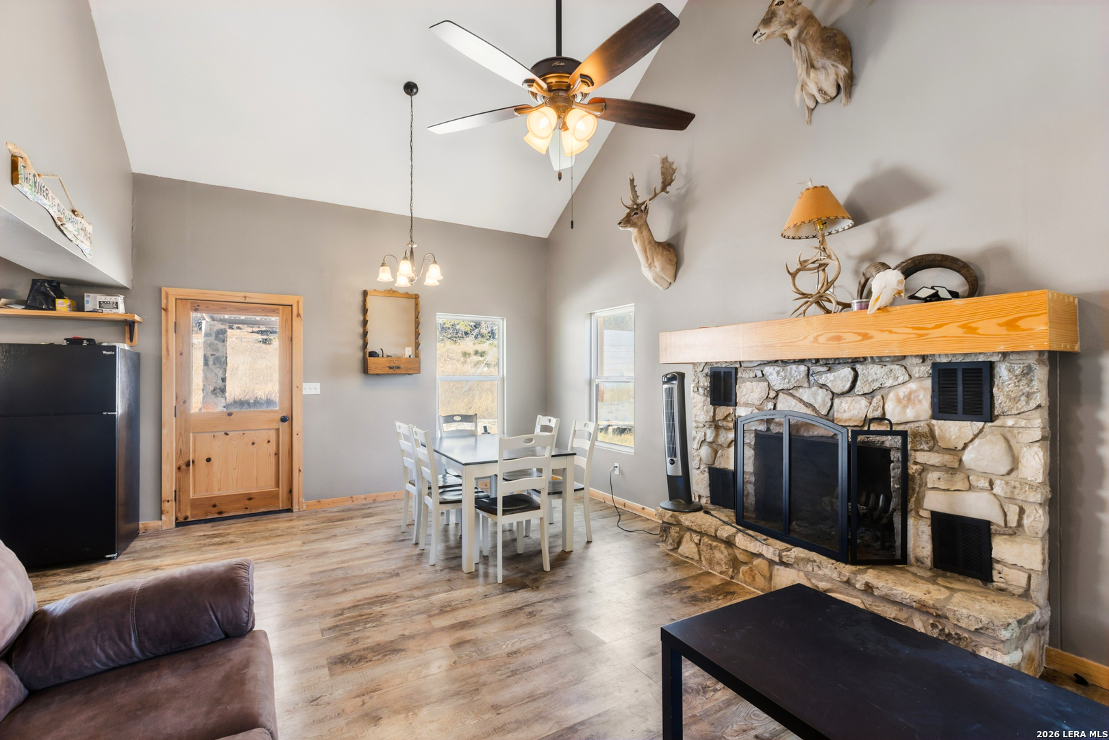 1030 Owl Hollow Leakey TX 78873