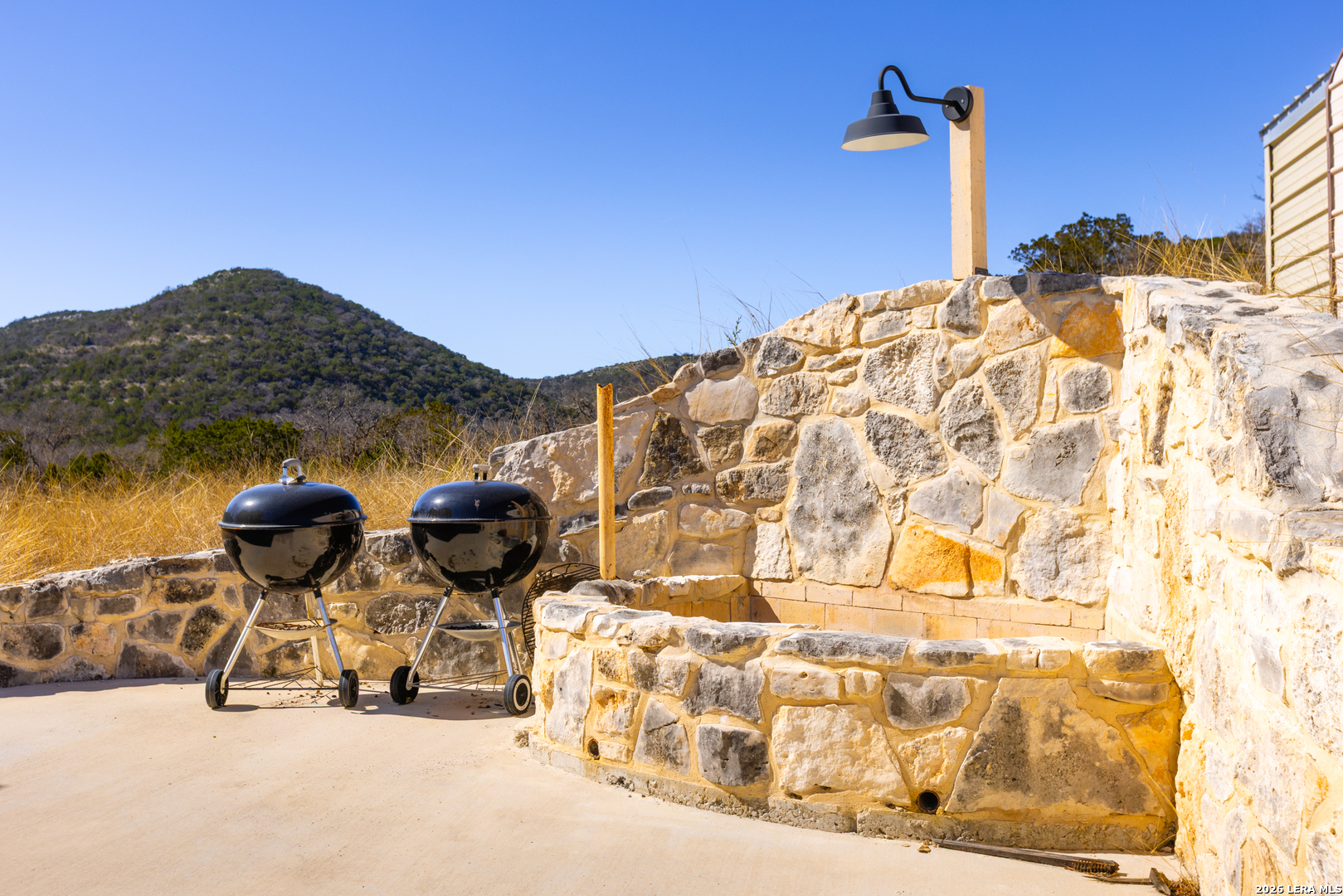 1030 Owl Hollow Leakey TX 78873