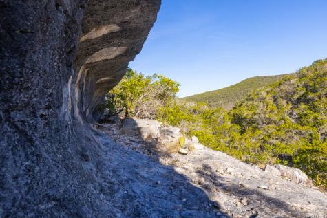 1030 Owl Hollow Leakey TX 78873