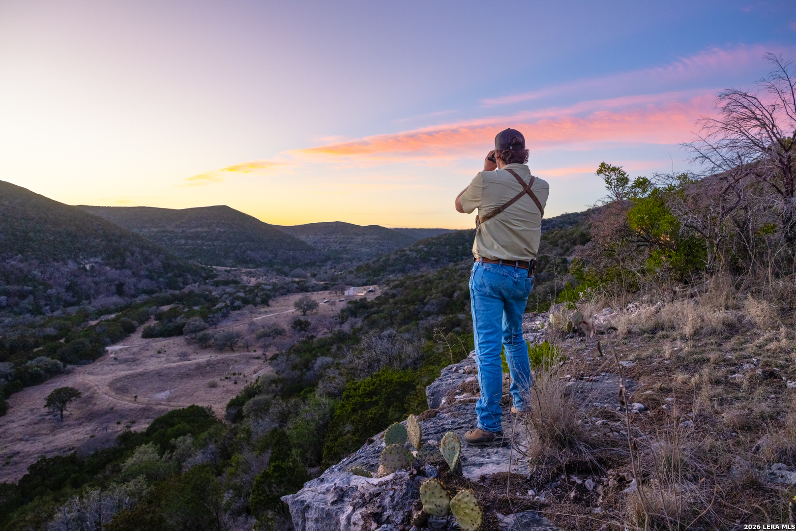 1030 Owl Hollow Leakey TX 78873
