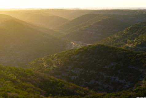 1030 Owl Hollow Leakey TX 78873