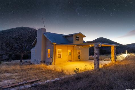 1030 Owl Hollow Leakey TX 78873