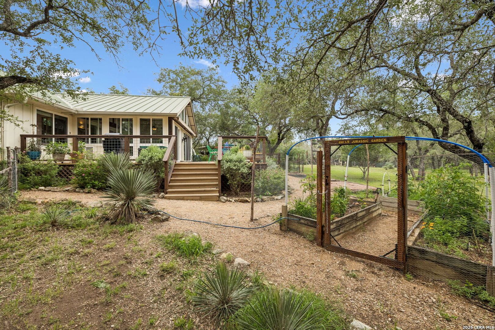 300 Bluff Road Spicewood TX 78669