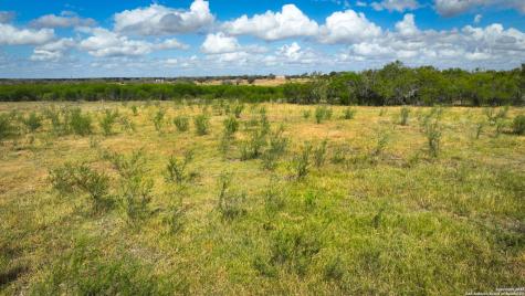 000 Tx 97 Gonzales TX 78629