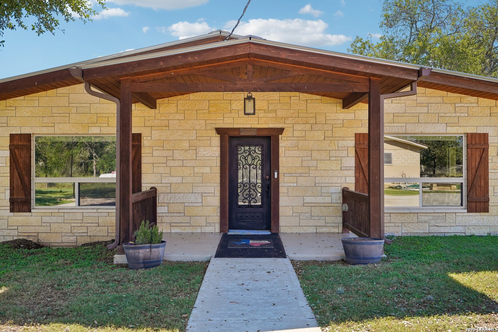 24 Edmiston Lane Comfort TX 78013