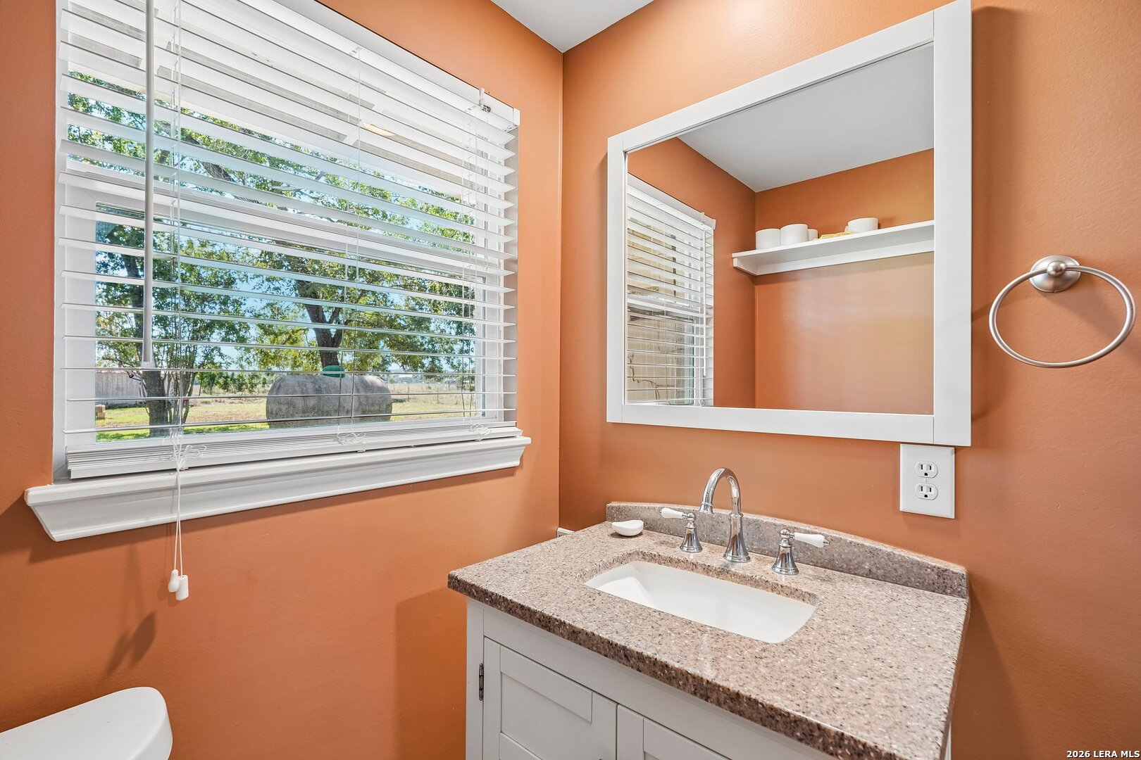 24 Edmiston Lane Comfort TX 78013