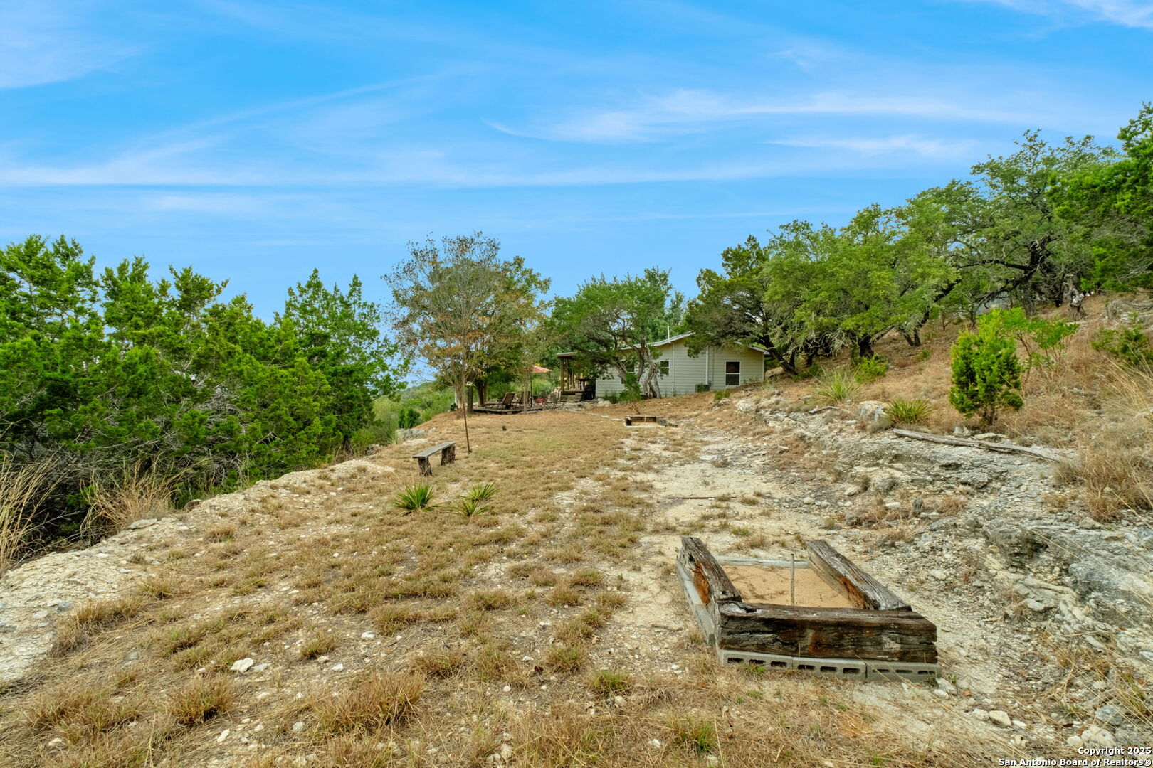 411 Valley View Pipe Creek TX 78063
