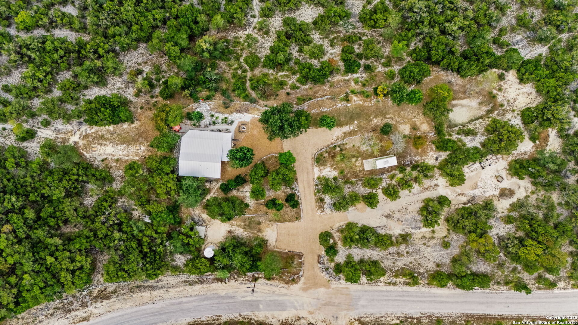 411 Valley View Pipe Creek TX 78063