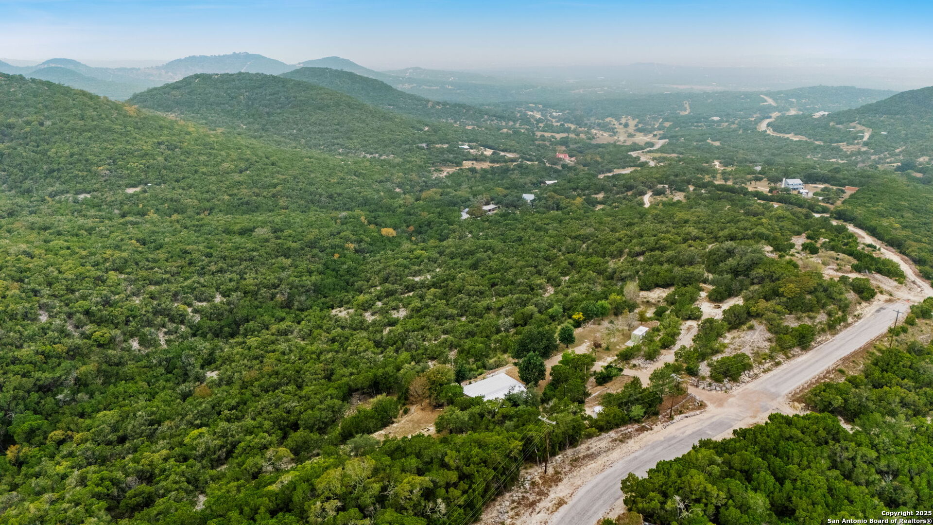 411 Valley View Pipe Creek TX 78063