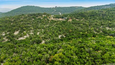 411 Valley View Pipe Creek TX 78063