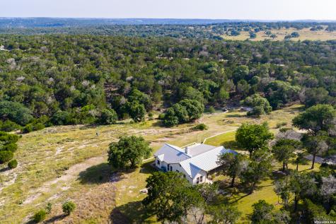174 Cedar Rock Trail Hunt TX 78024