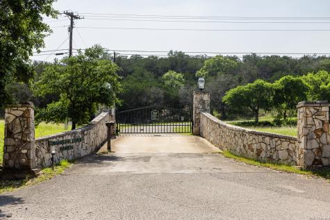 174 Cedar Rock Trail Hunt TX 78024
