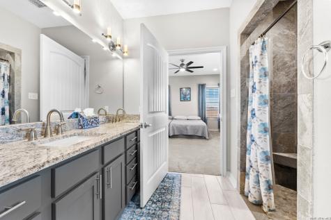 750 Barth Lane Poteet TX 78065