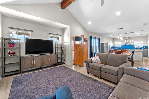 750 Barth Lane Poteet TX 78065