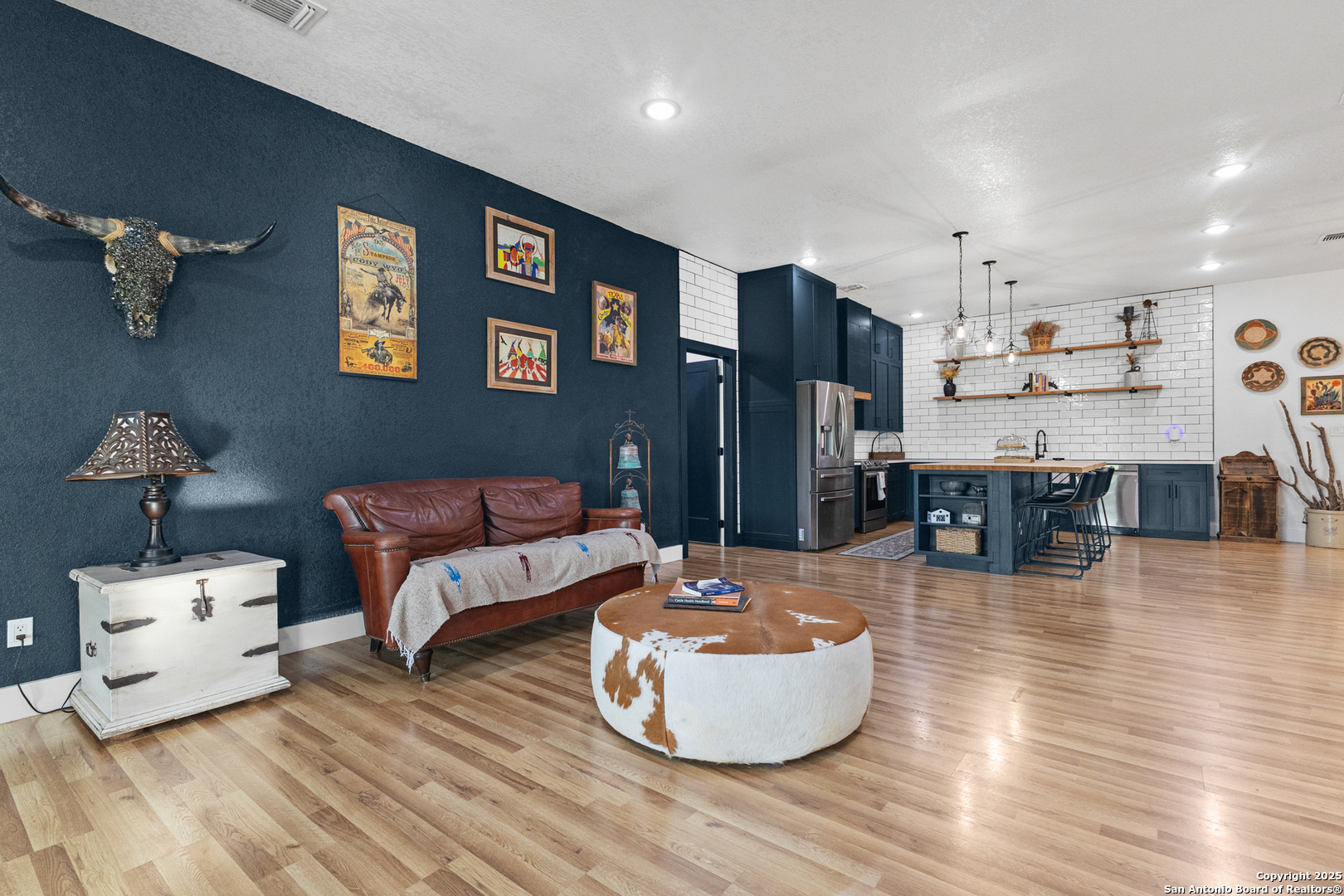 1591 Leissner School Seguin TX 78155
