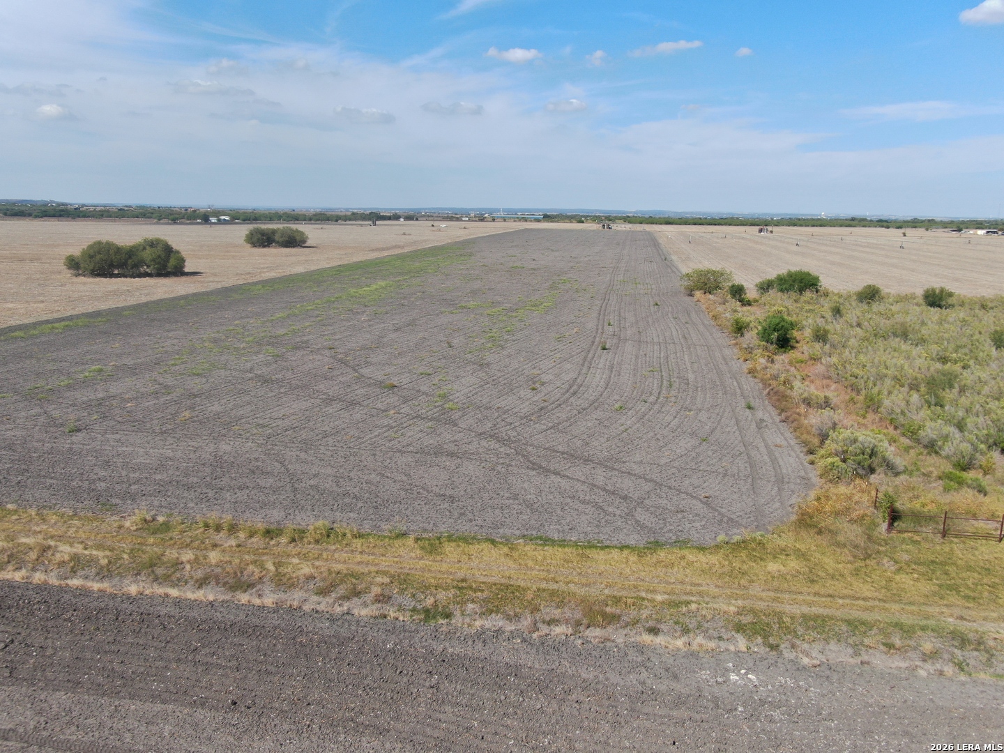 1184 County Road 5714 Natalia TX 78059
