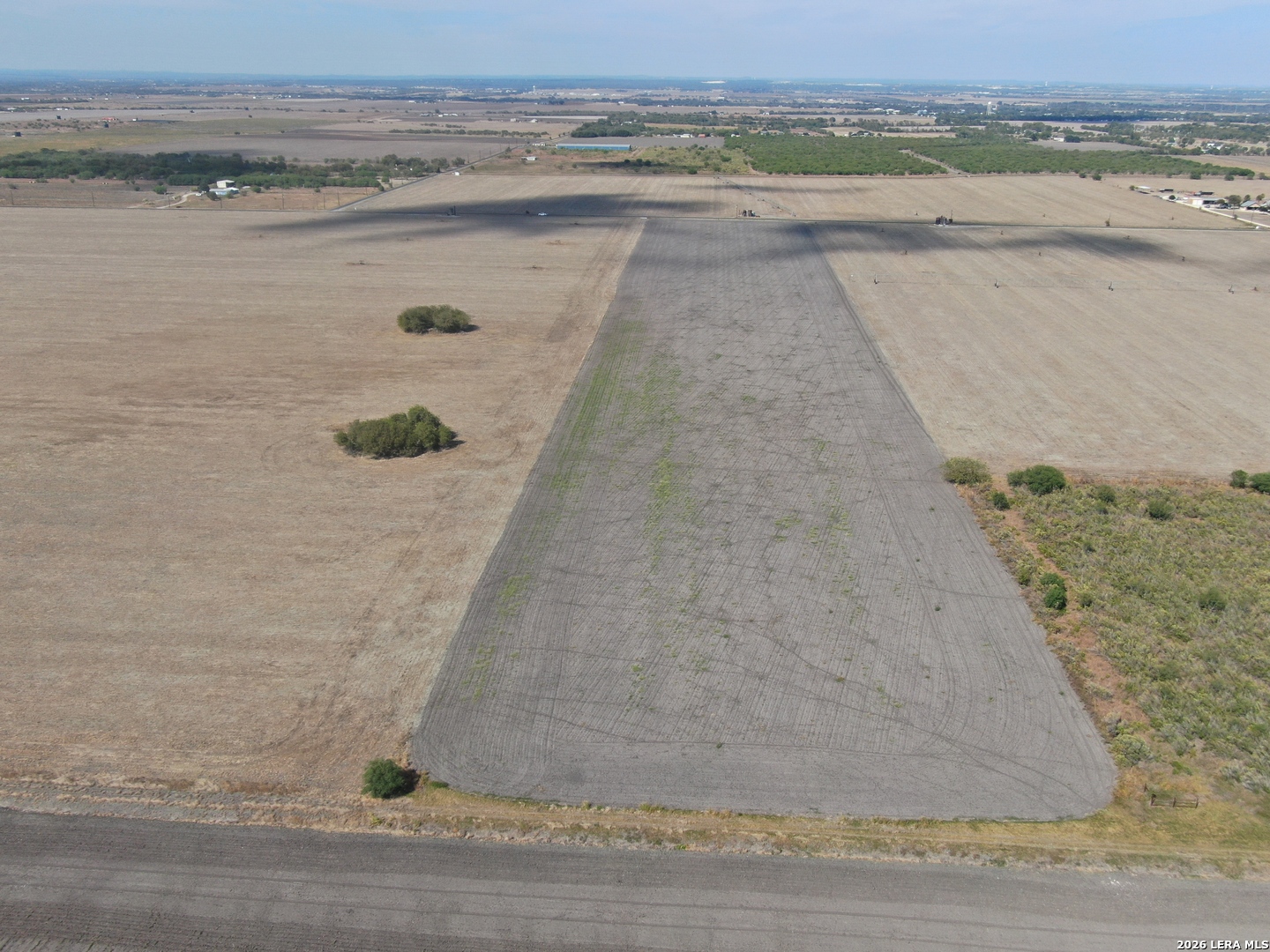 1184 County Road 5714 Natalia TX 78059