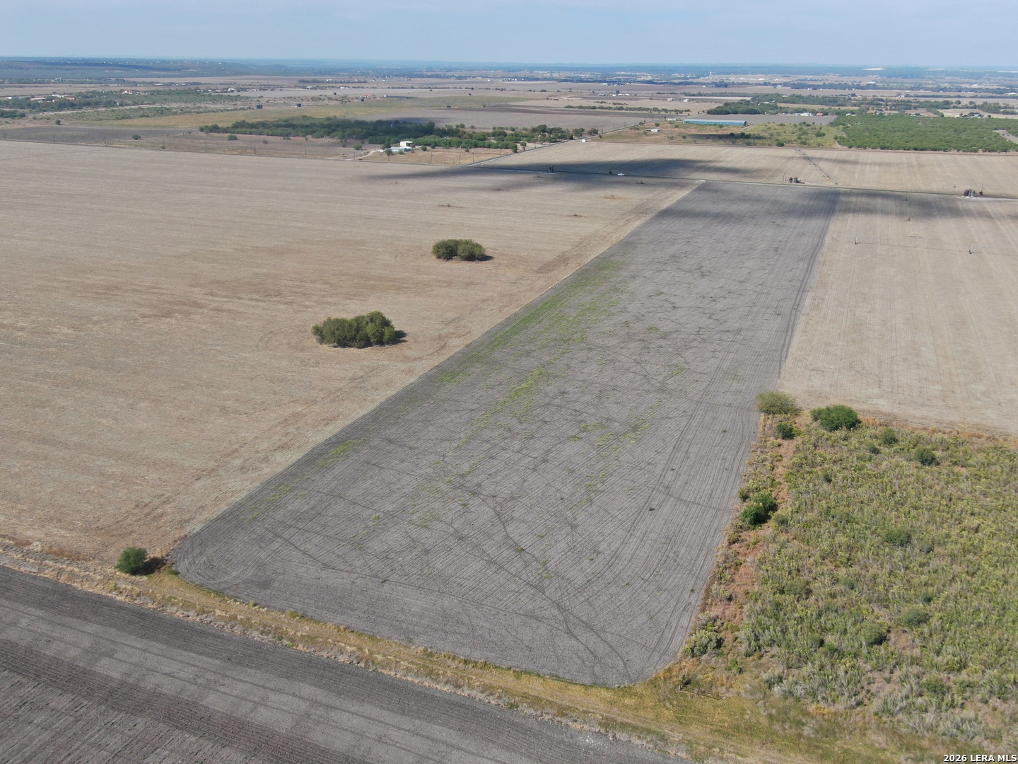 1184 County Road 5714 Natalia TX 78059