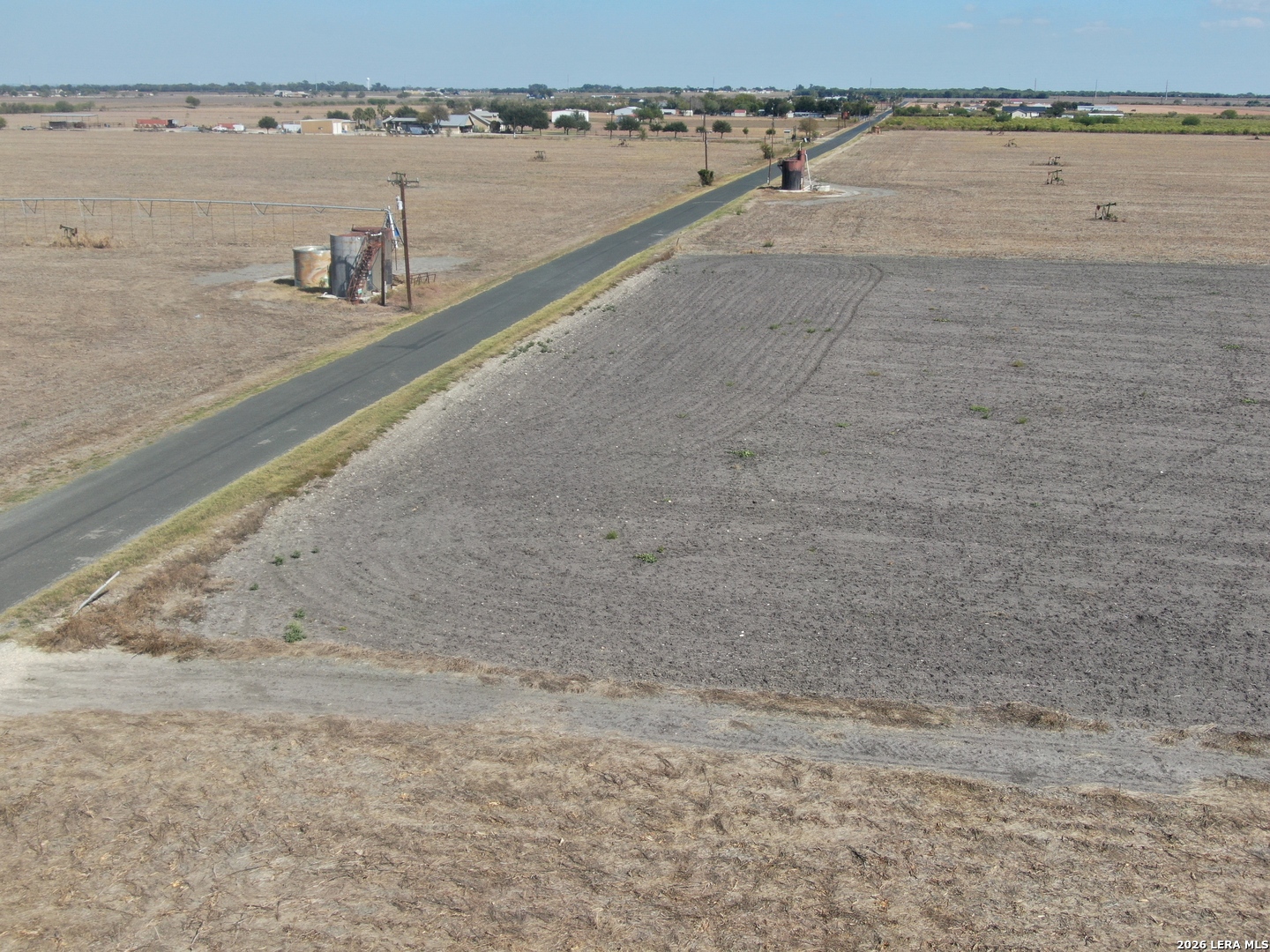 1184 County Road 5714 Natalia TX 78059