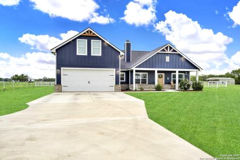 1474 County Road 342 La Vernia TX 78121