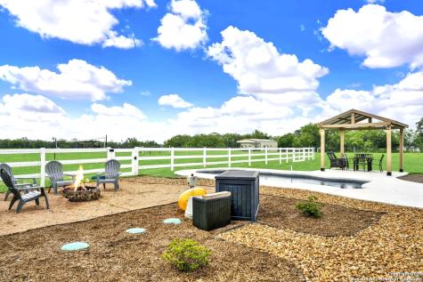 1474 County Road 342 La Vernia TX 78121