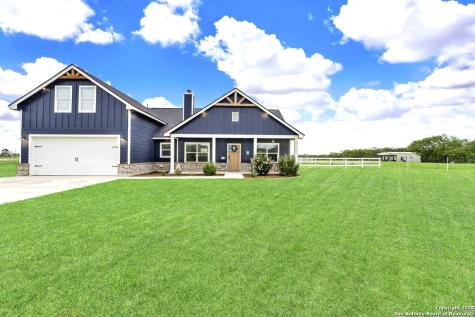 1474 County Road 342 La Vernia TX 78121