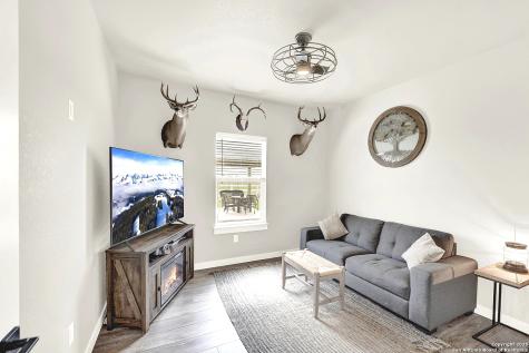 1474 County Road 342 La Vernia TX 78121