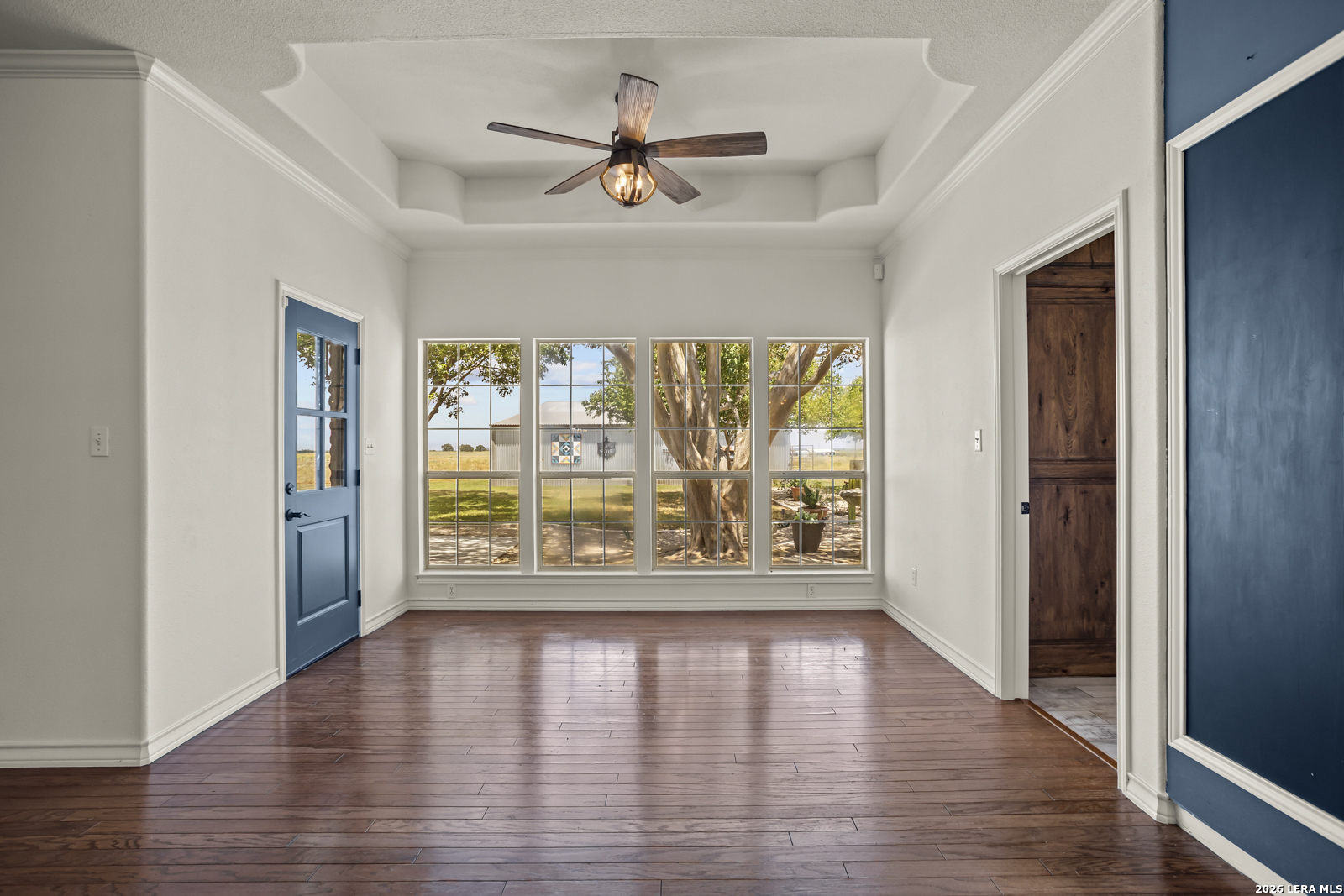 809 County Road 213 Mccoy TX 78113
