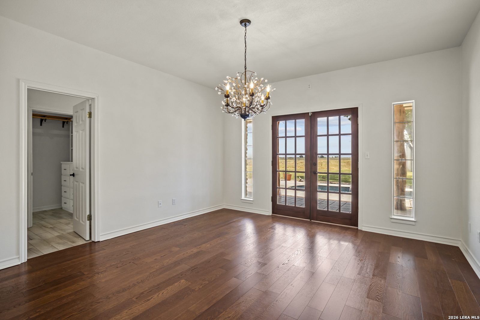 809 County Road 213 Mccoy TX 78113