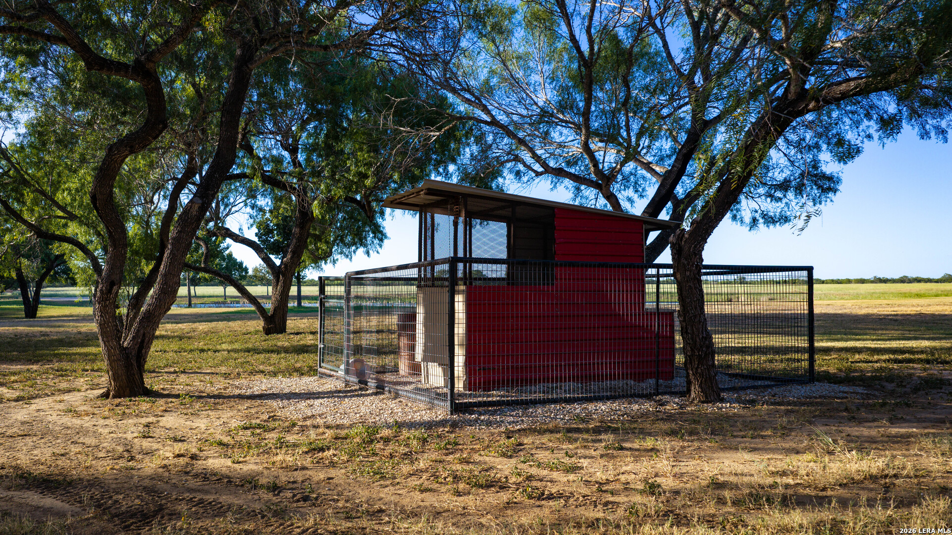 106 County Road 253 Poth TX 78147