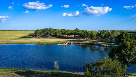 106 County Road 253 Poth TX 78147