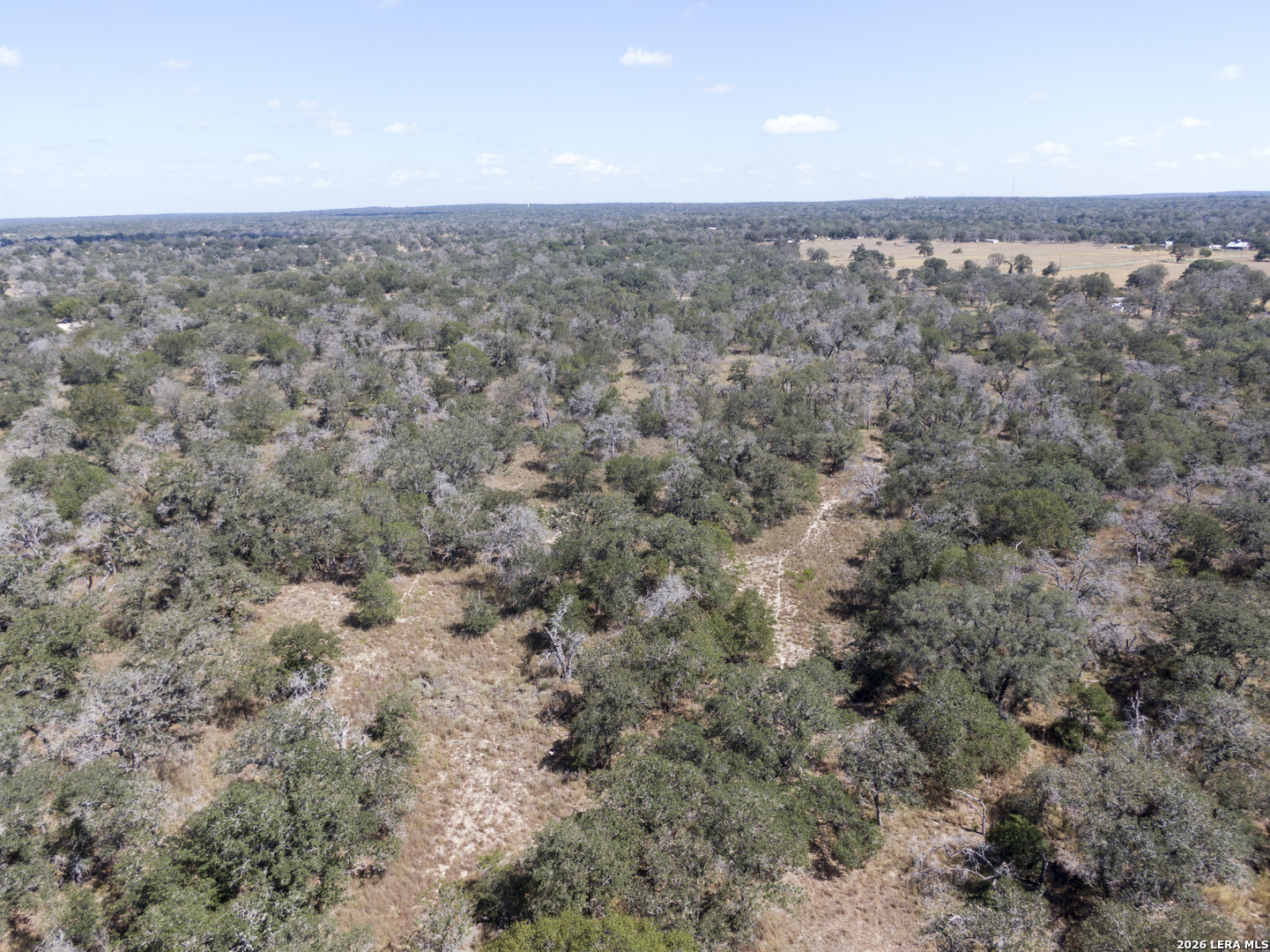 2404 County Road 320 Floresville TX 78114