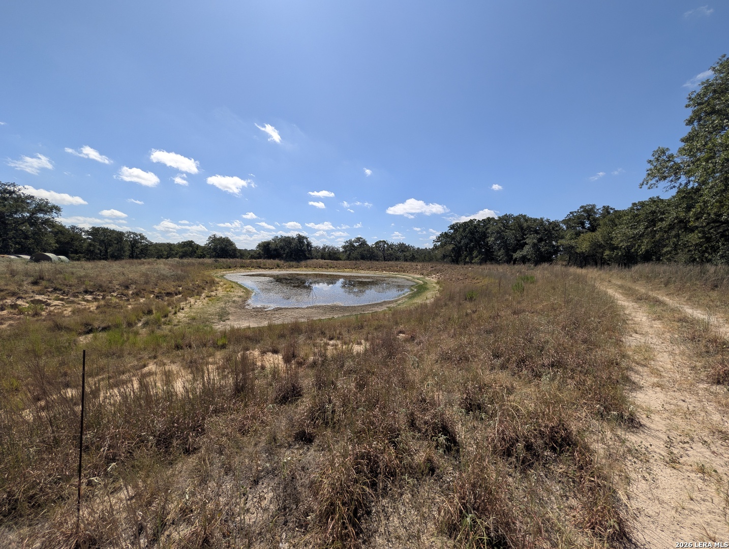 2404 County Road 320 Floresville TX 78114
