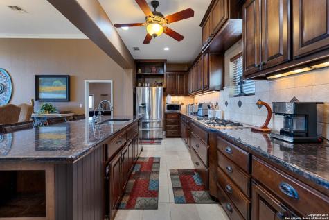 7702 Ranch Road 965 Llano TX 78643