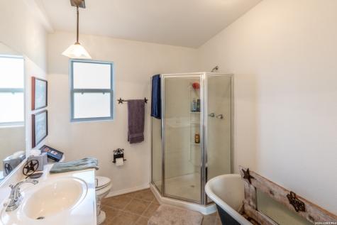 992 Bunk Road Utopia TX 78884