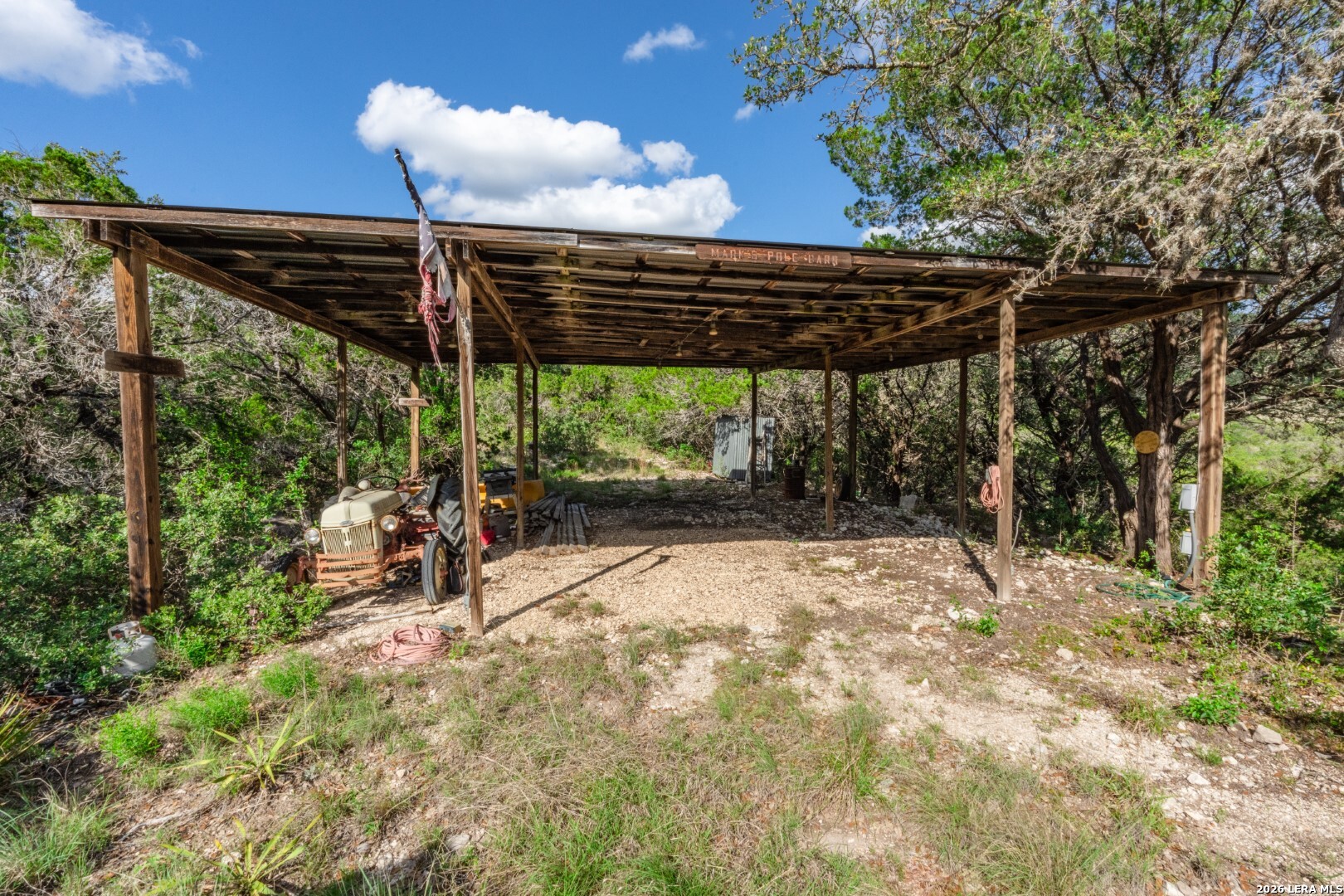 992 Bunk Road Utopia TX 78884