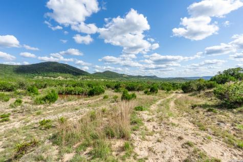 992 Bunk Road Utopia TX 78884