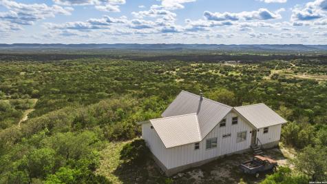 992 Bunk Road Utopia TX 78884