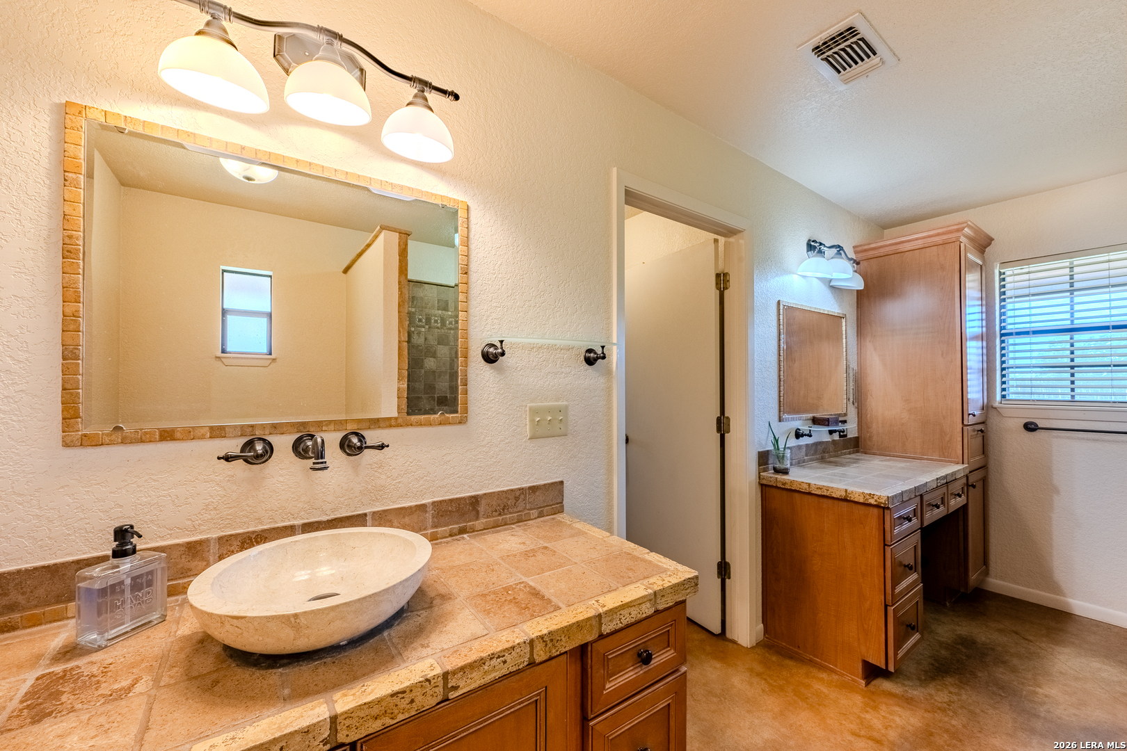 126 Childress Leakey TX 78873