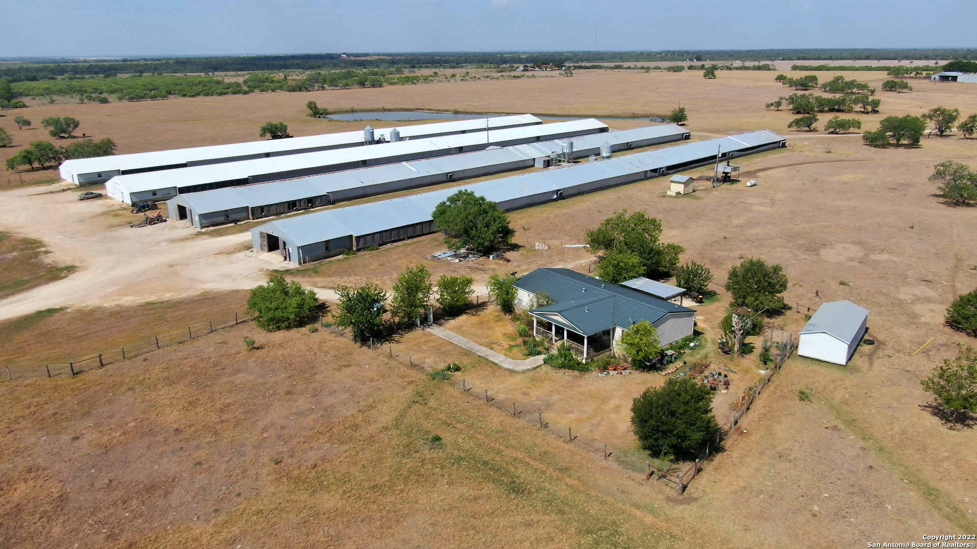 670 County Road 447 Waelder TX 78959
