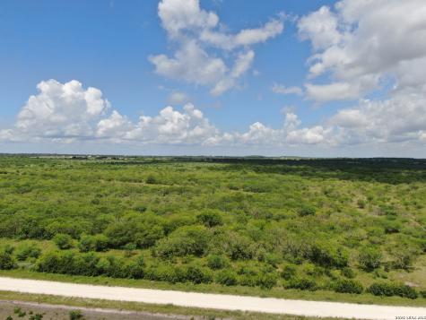 Tbd Cr 208 Hobson TX 78117